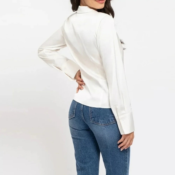 NWOT || AUGUST SKY || satin tie shirt/jacket - Picture 2 of 8